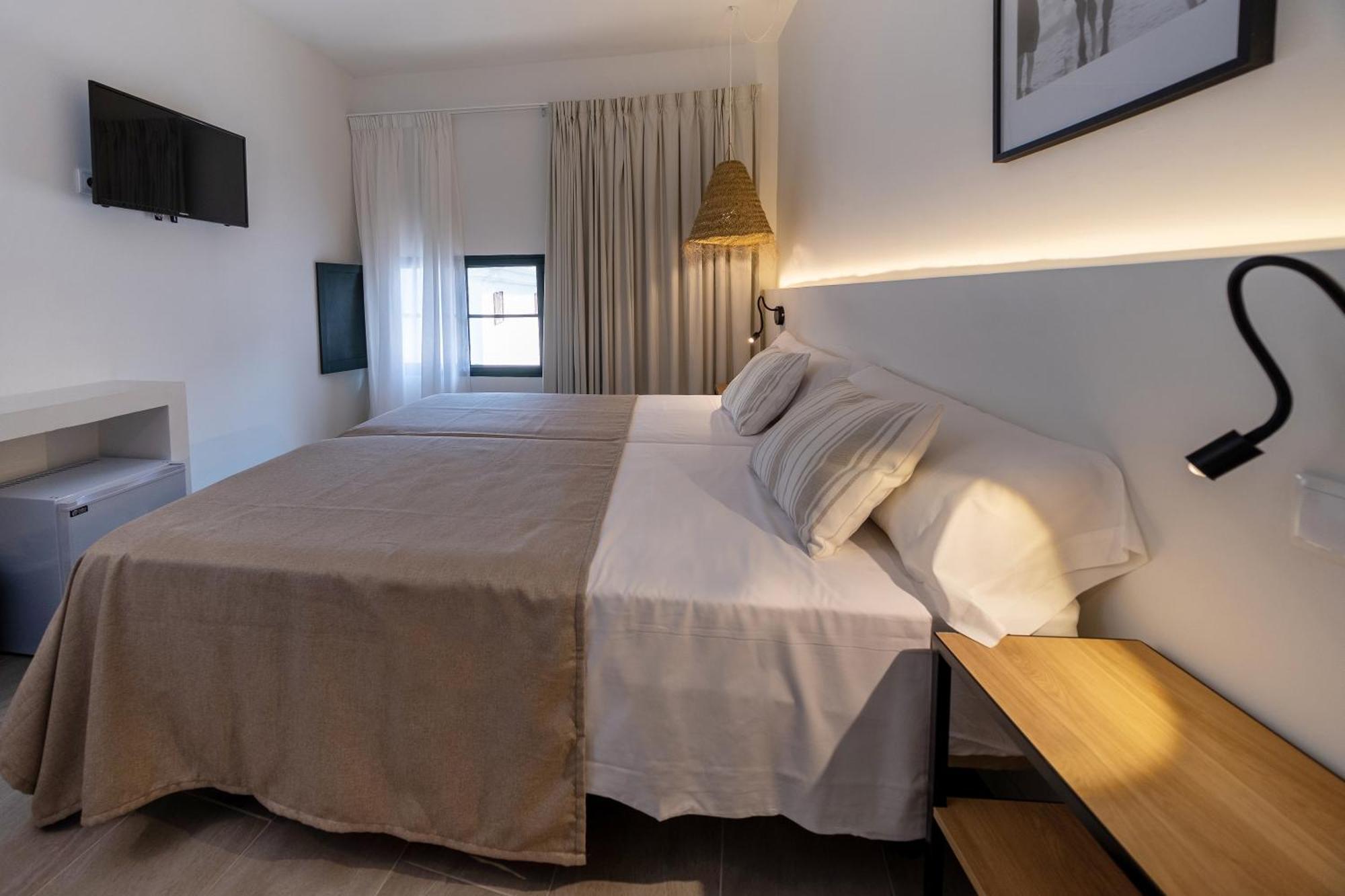Tres Tocs Hotel Ciutadella  Ngoại thất bức ảnh